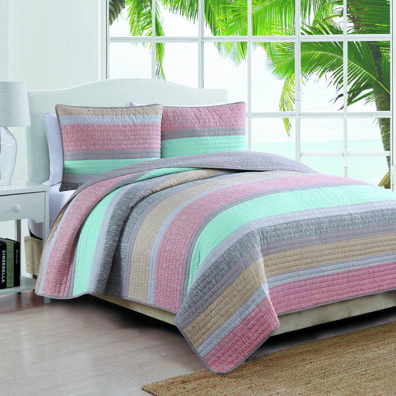 Ophelia & Co. Crespo Microfiber Reversible Modern & Contemporary Quilt